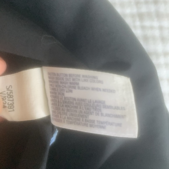 Gap button-down shirt - Picture 9 of 9